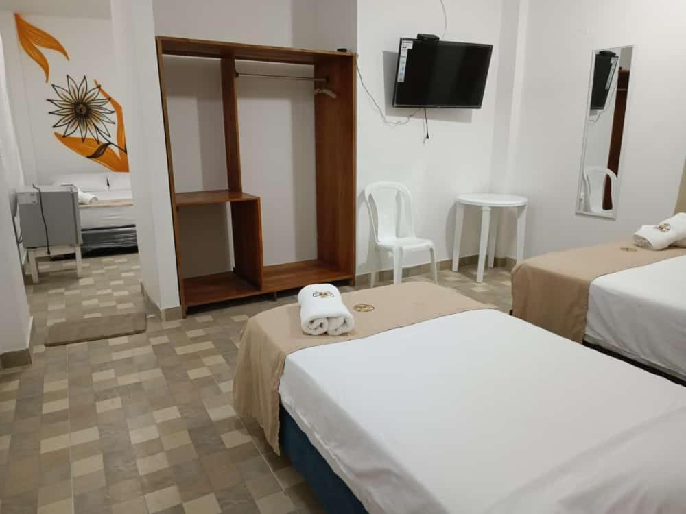 Hotel Paicos Beach Cartagena Bagian luar foto